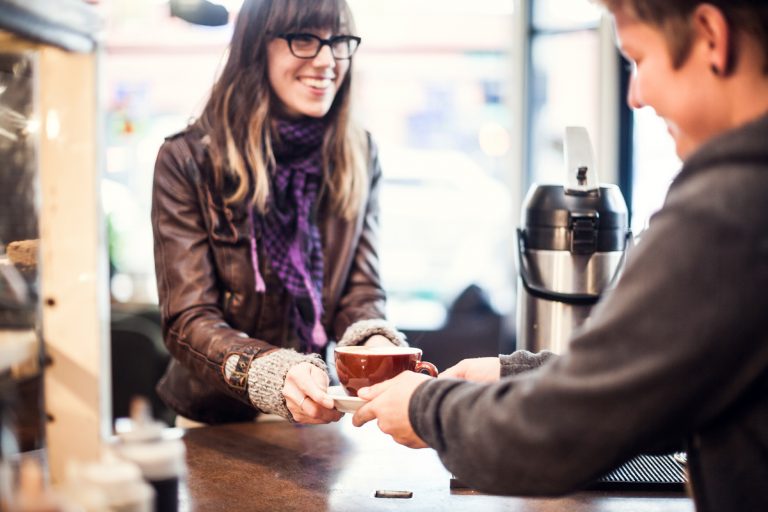 Customer Experience in Café Customer Experience in Café
