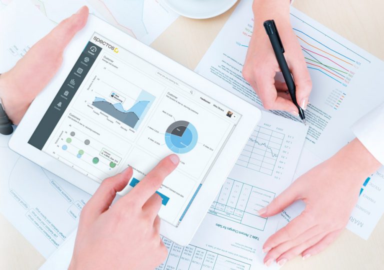 Enterprise Feedback Management auf Tablet Enterprise Feedback Management auf Tablet